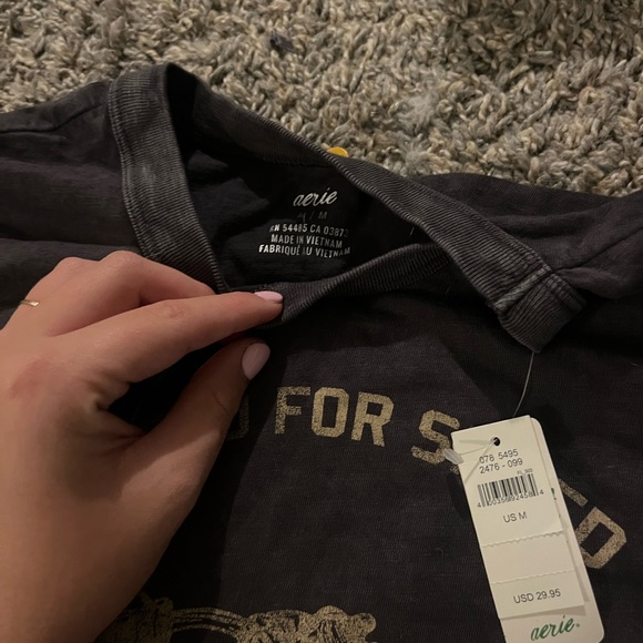 AERIE LONG SLEEVE TEE NWT - Picture 4 of 5